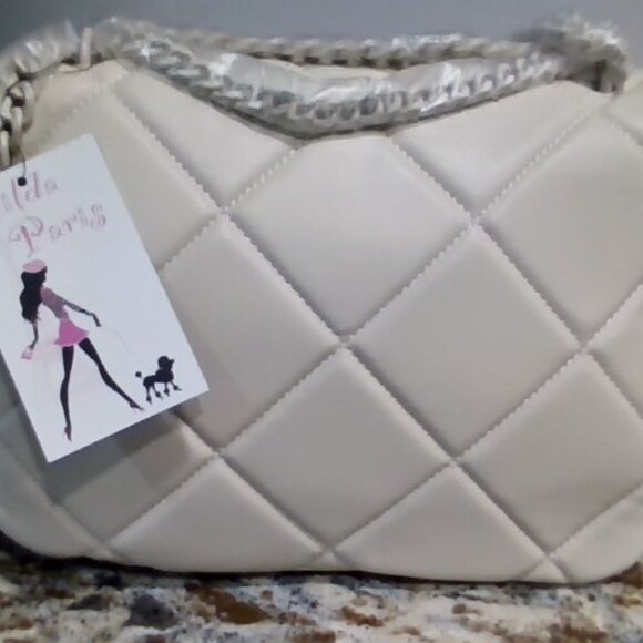 Gilda Paris - Picture 4 of 4